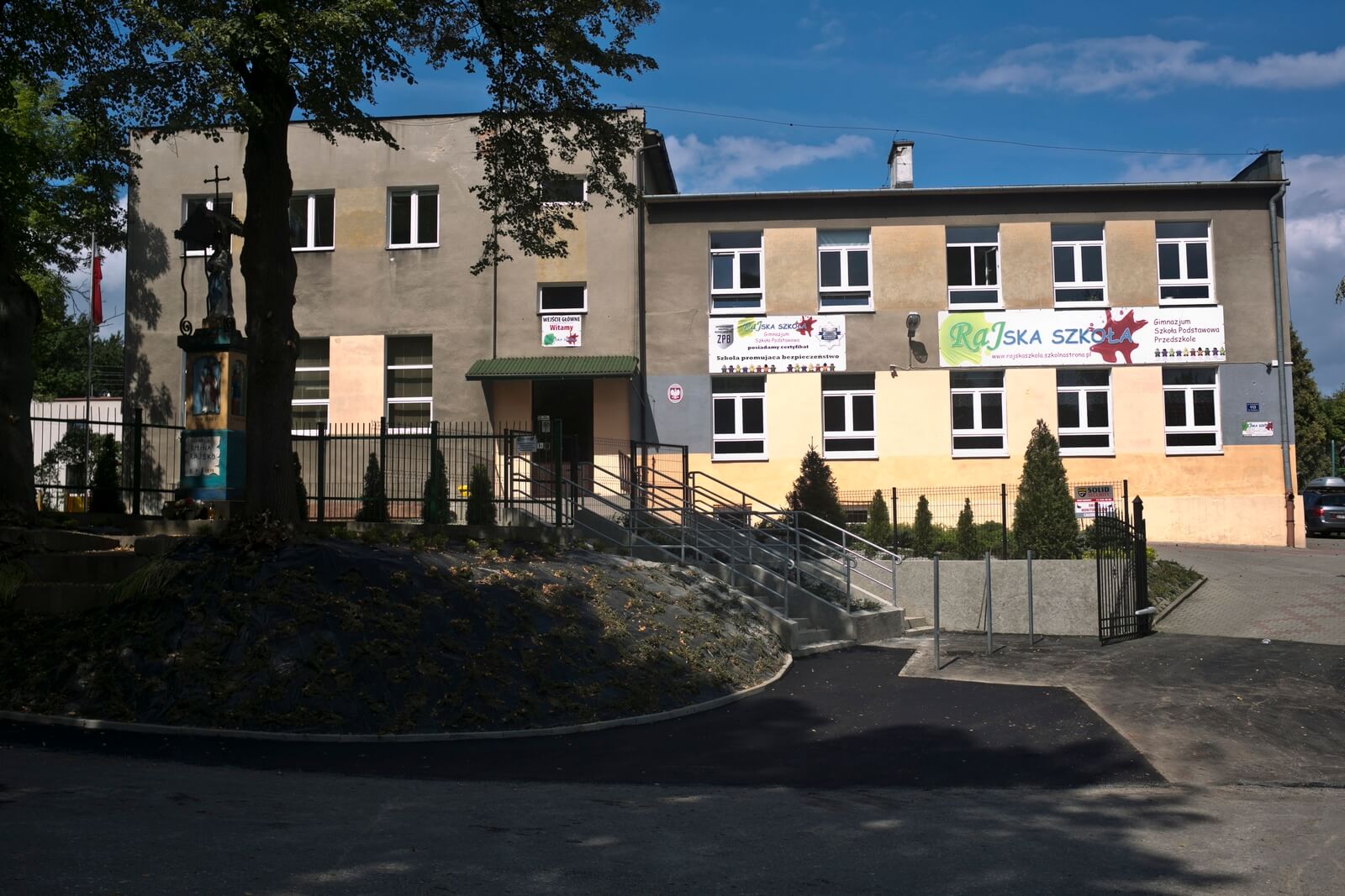 Rajska szkoła